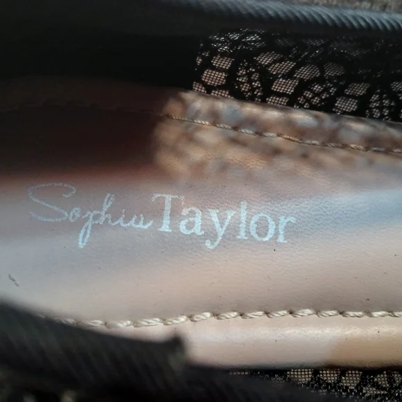Sophia Taylor Black Lace Loafers Size 11M - Picture 6 of 6
